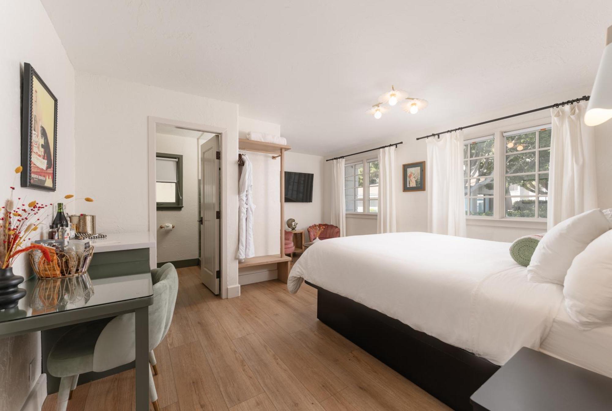 Petit Soleil - Bed, Breakfast And Bar Bed & Breakfast San Luis Obispo Eksteriør bilde